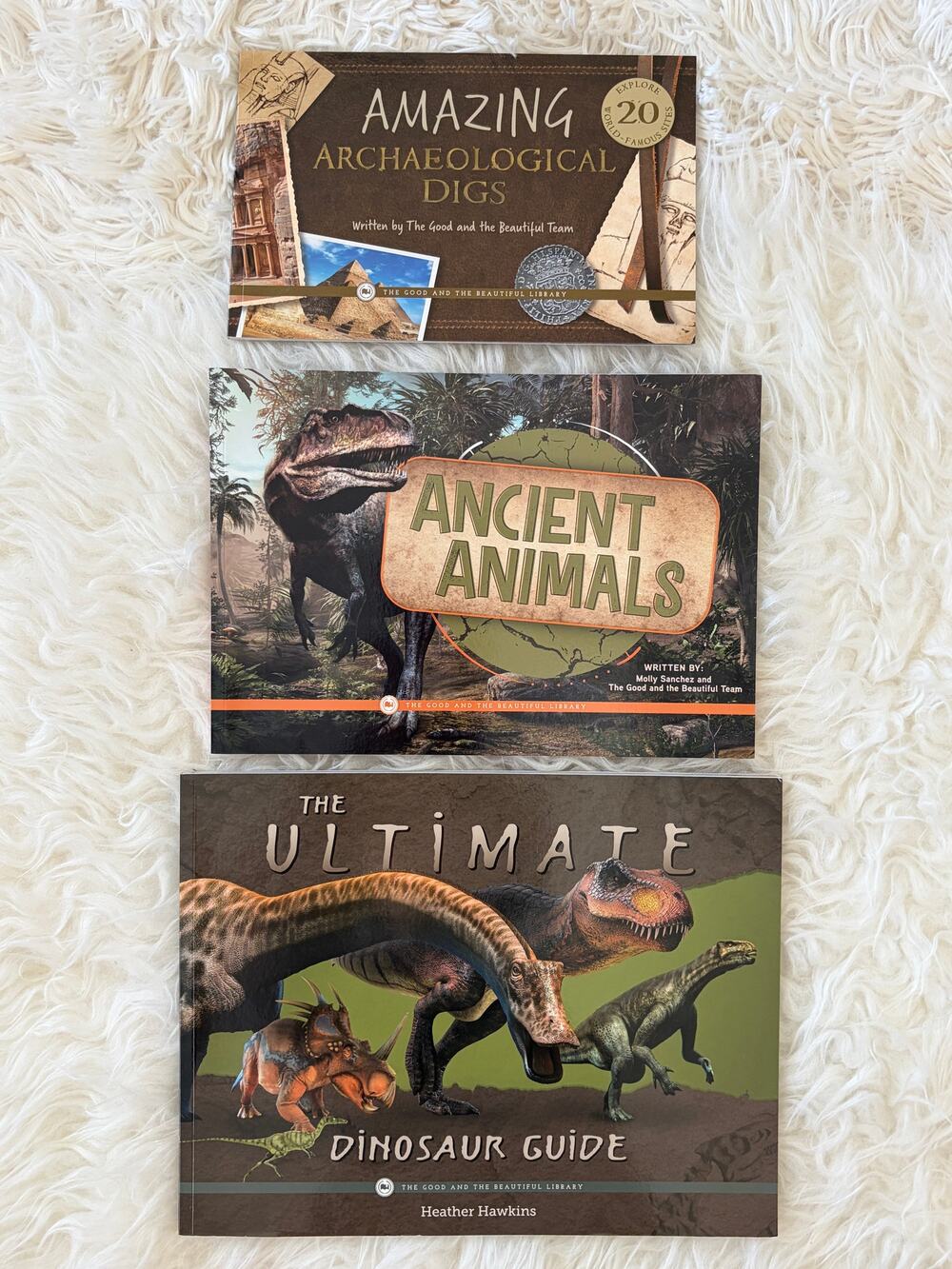 The Good and the Beautiful Paleontology Read-Aloud Book Pack